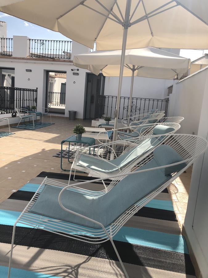 Uma Suites Parada Del Marques Sevilha Exterior foto