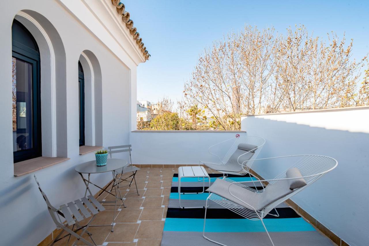 Uma Suites Parada Del Marques Sevilha Exterior foto
